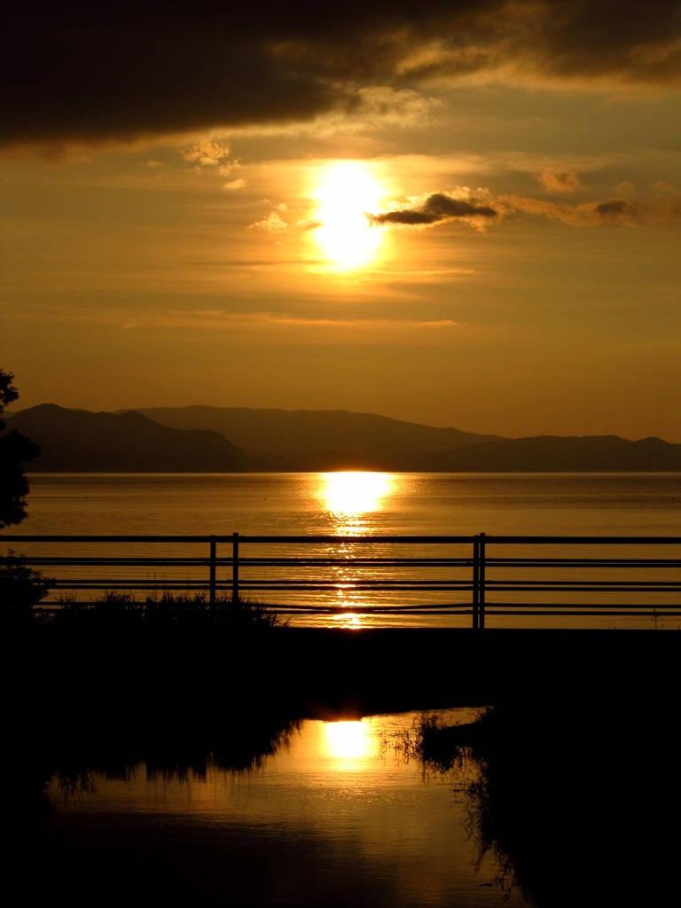 猪苗代湖の夕日2