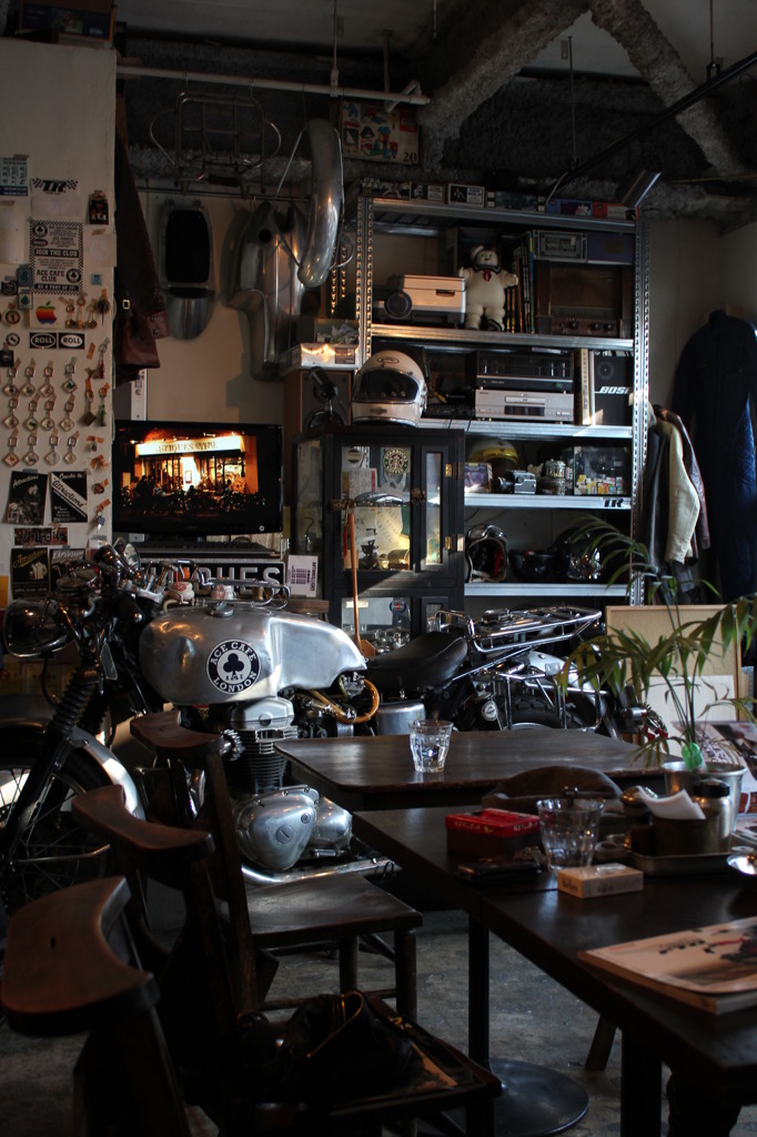 アンティークスカフェ