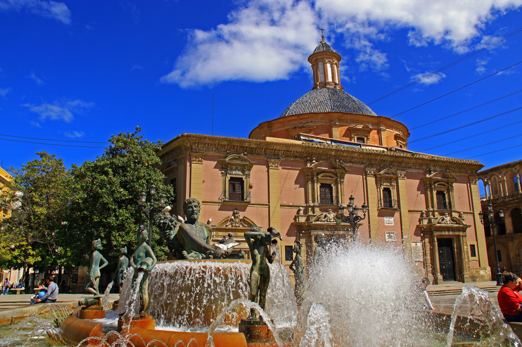 Plaza de la Virgen