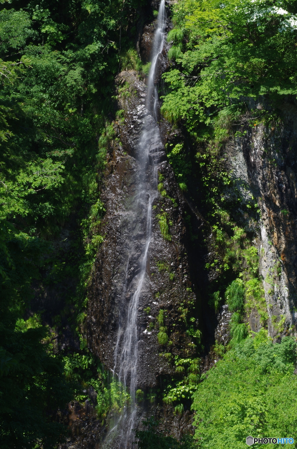 米の粉の滝