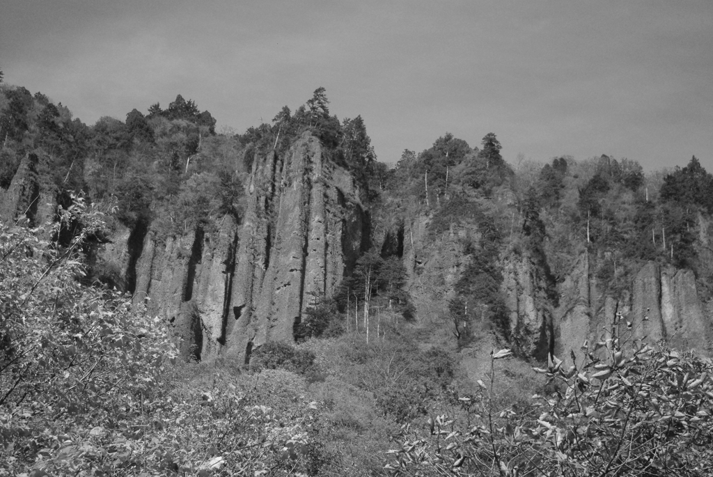 盤司岩　