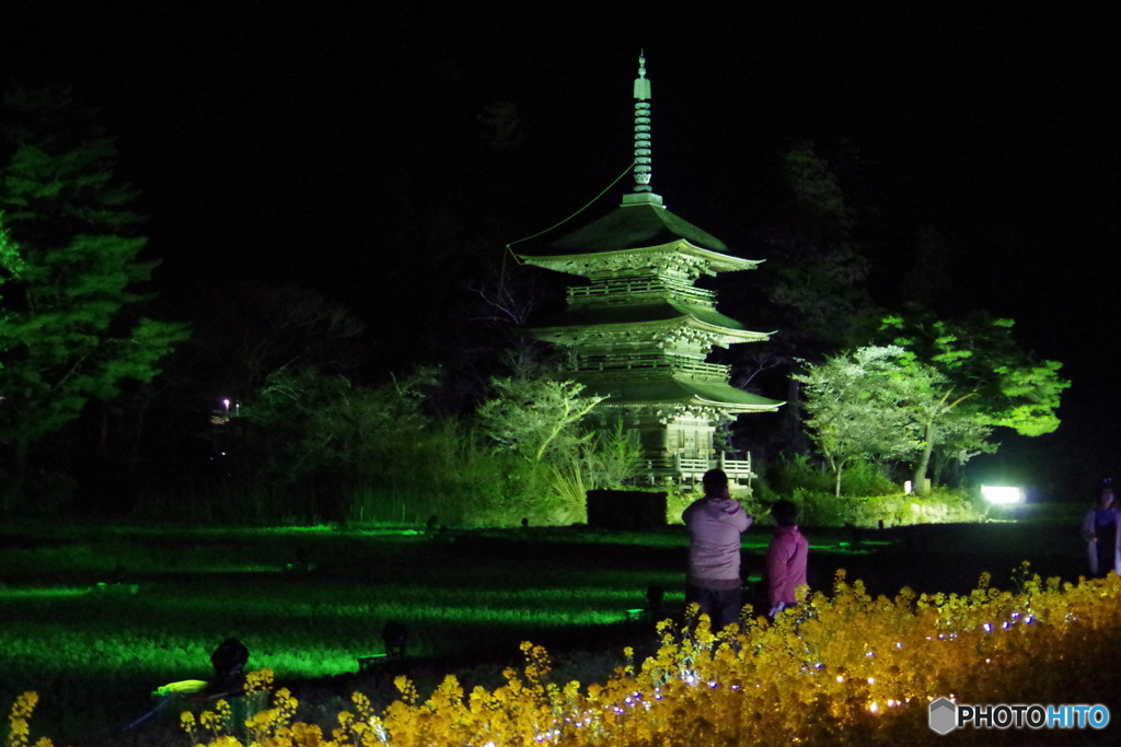 三重の塔