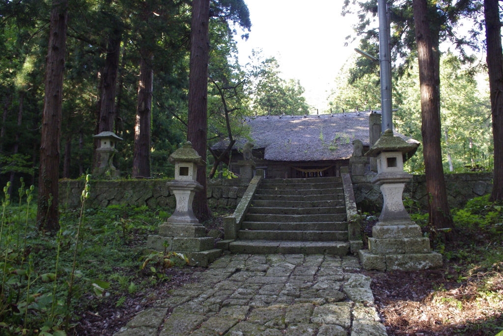 阿久津八幡宮・本殿