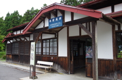 レトロ調な駅