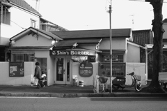 shin's BURGERの風景