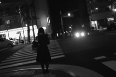 夜の信号待ち