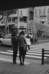 街角の二人