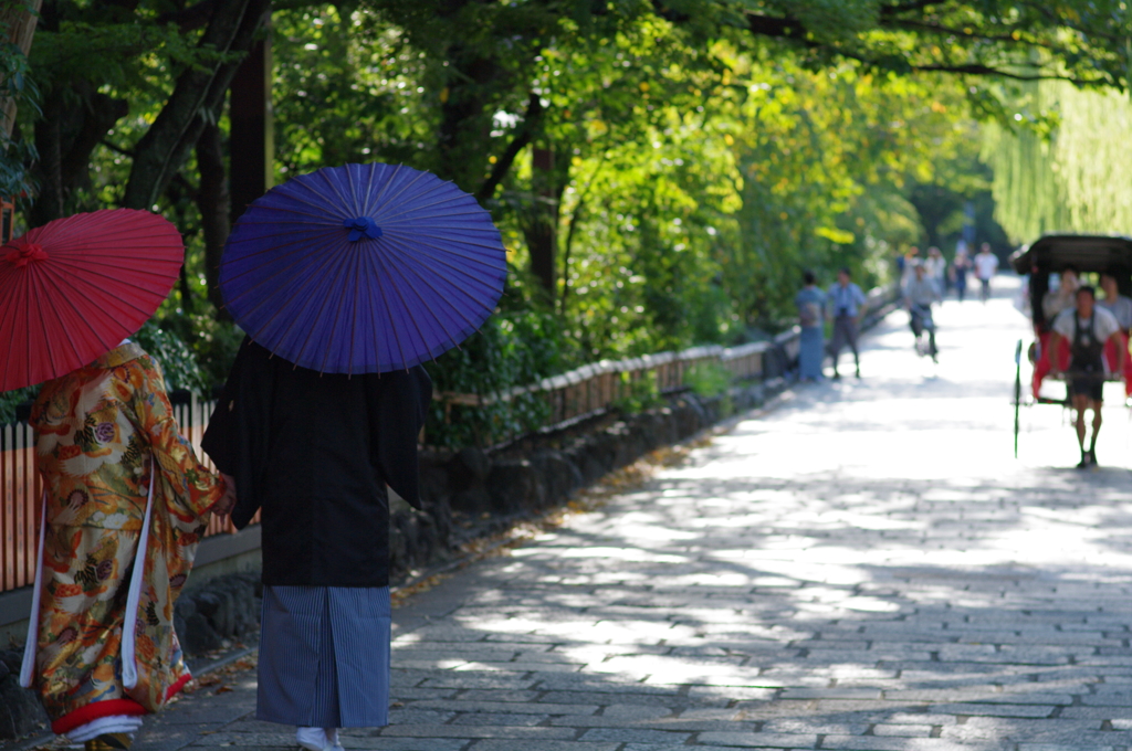 二人で歩き初めた日