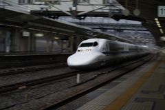 米原駅通過