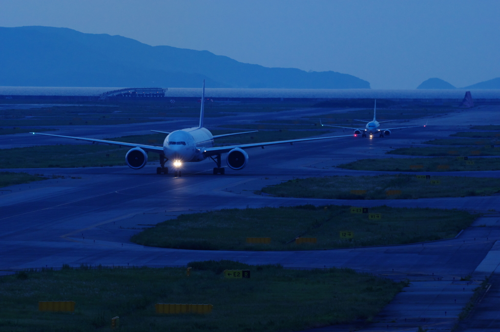 海上空港のBlue Moment
