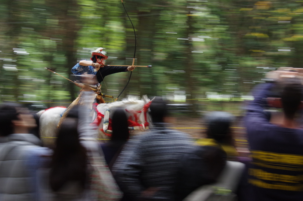 青の射手、一閃