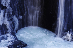 流氷 in falls
