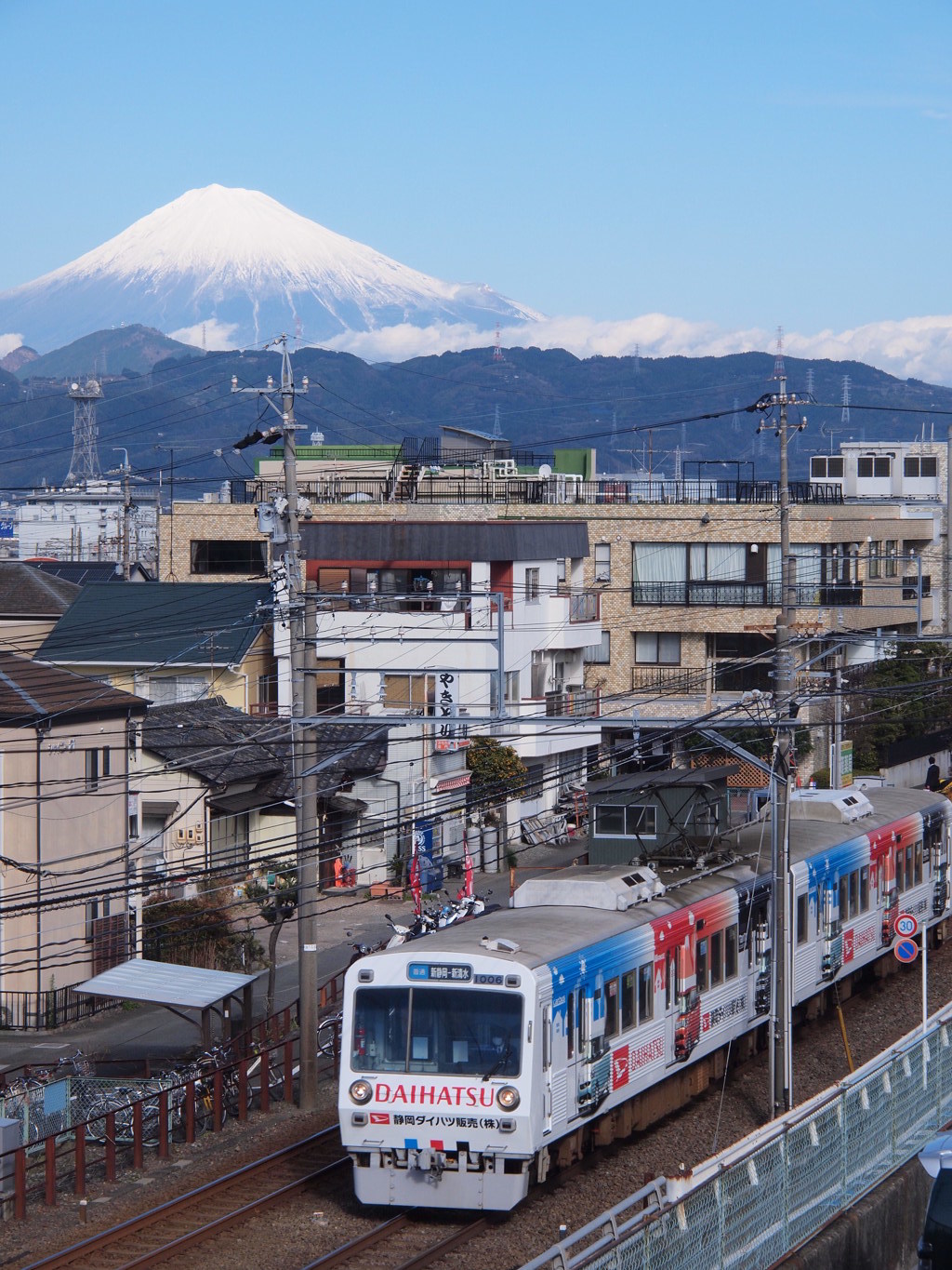 富士に見守られ走る