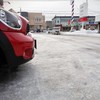 凍てつく駐車場