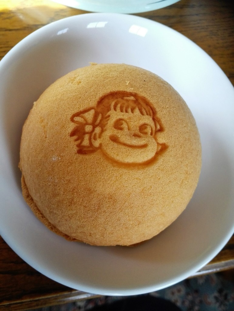 不二家ペコちゃんアイス