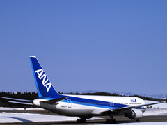 雪晴れ空港