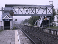 駅の朝