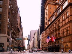 7th Ave.