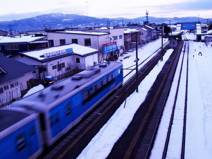 冬の駅