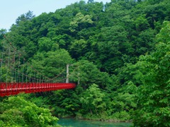 紅い吊り橋
