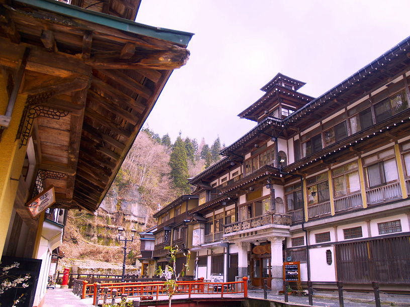 銀山温泉にて