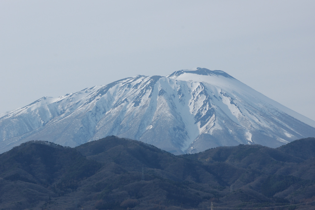 巌鷲山？岩手山