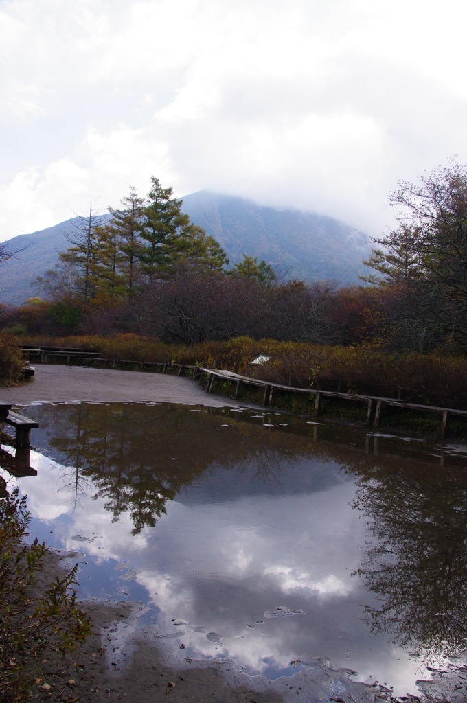 男体山
