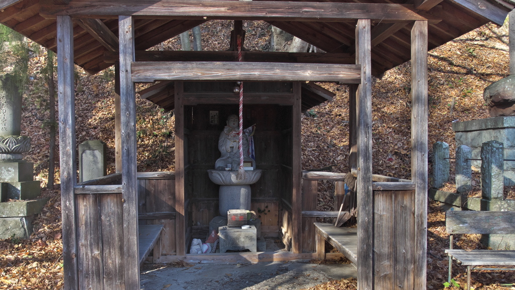 上山田西公園 子育地蔵
