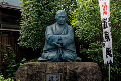 近藤勇座像