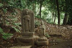 貫井神社半彫地蔵