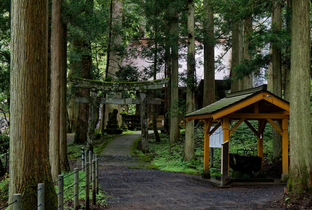 御嶽神社1
