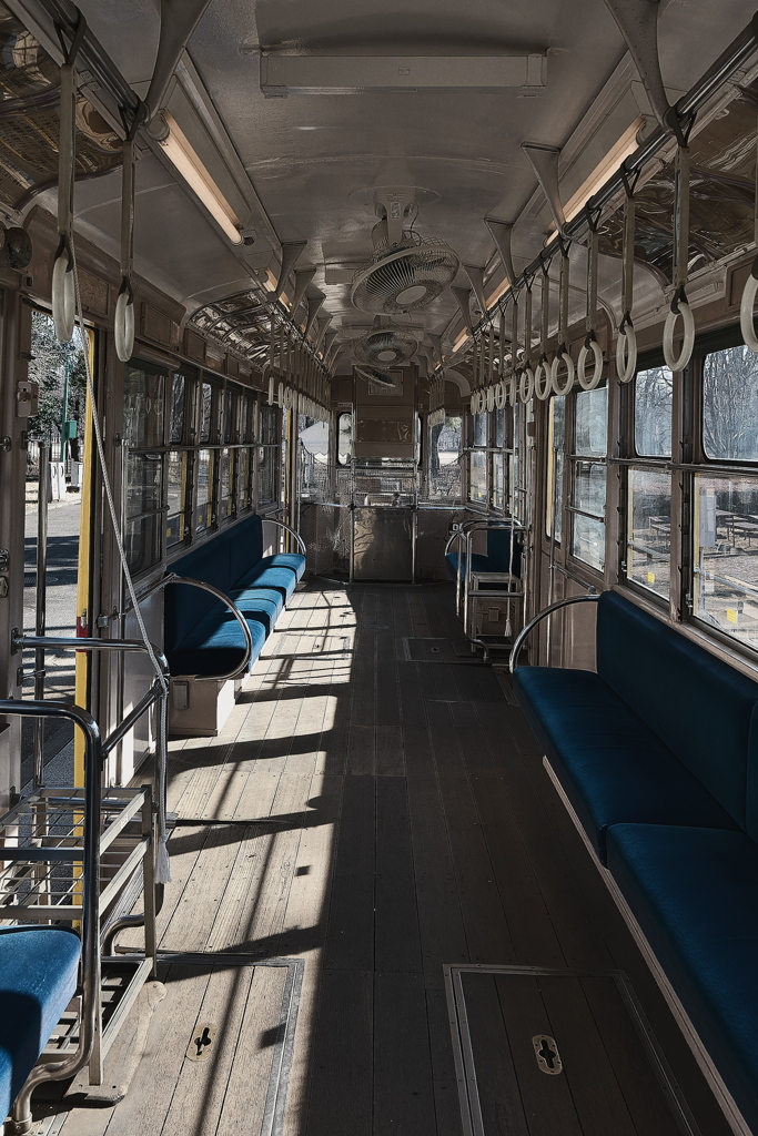 都電車内
