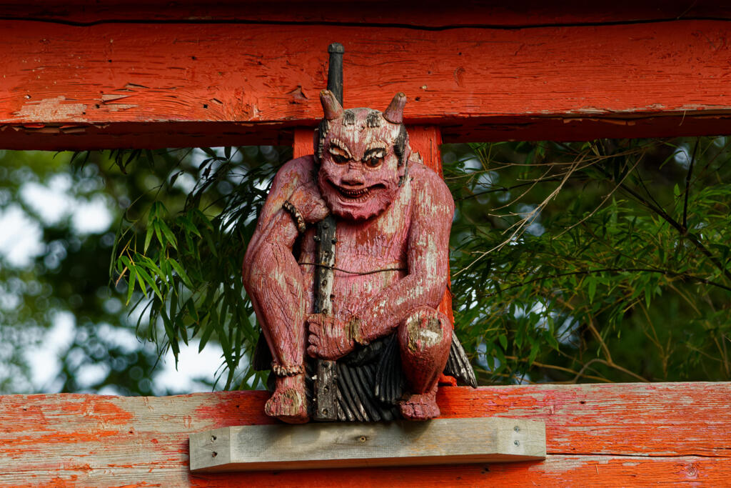 三柱神社2