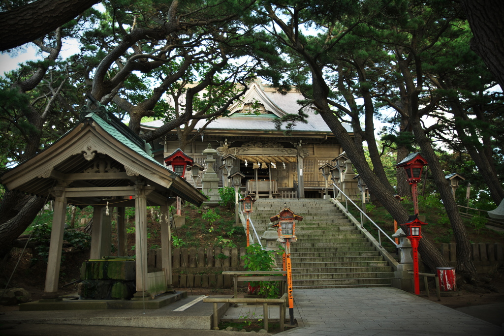 高山稲荷神社