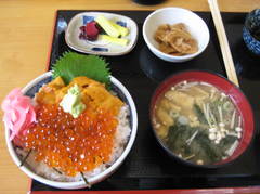 うにいくら丼