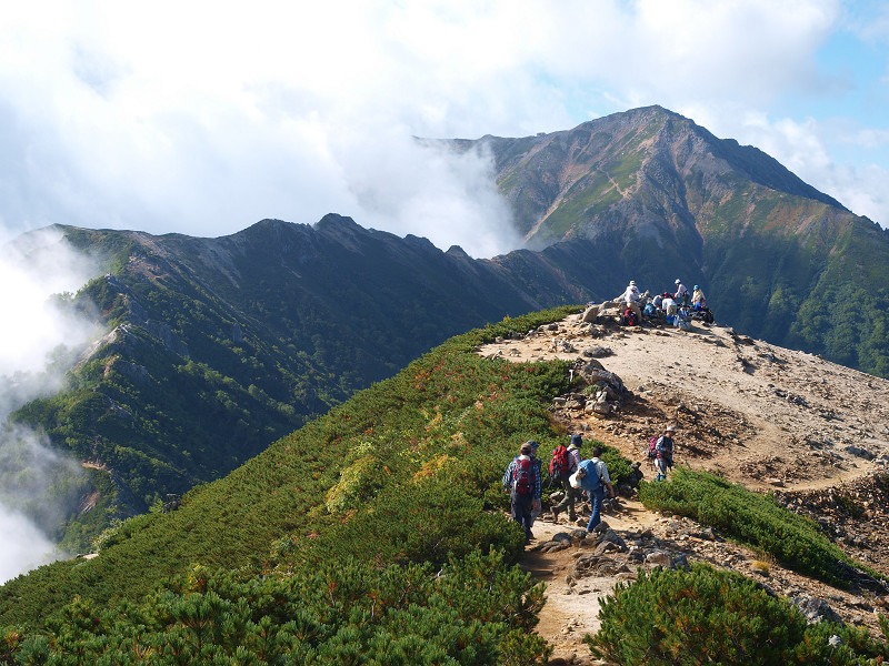 あの山へ
