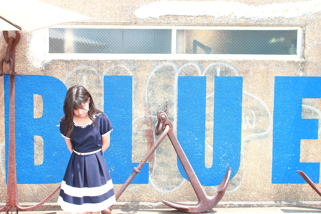 BLUE