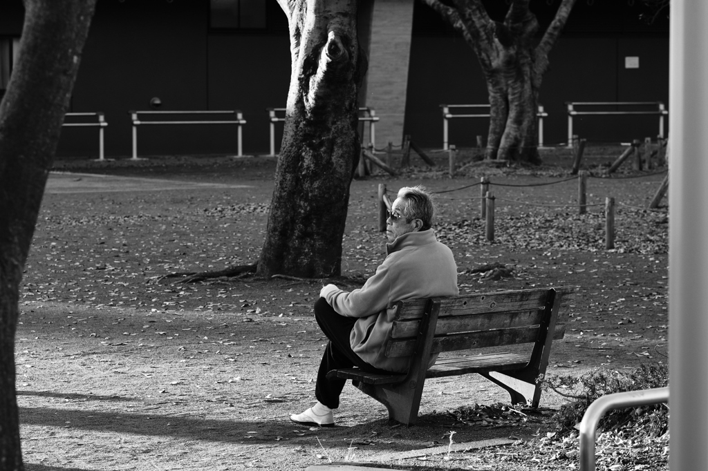 1527 An Old Age Man