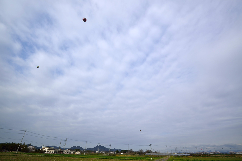 加西市上空にバルーン５機