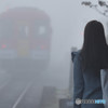霧の法華口駅