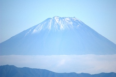 雲の上の富士