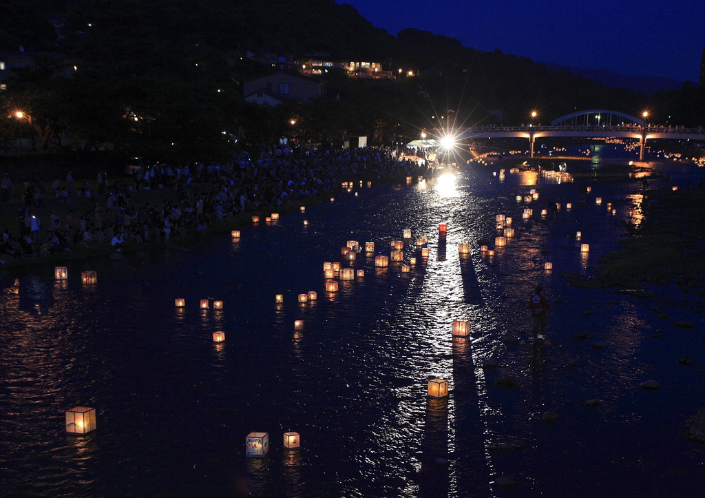 加賀友禅灯籠の夕べ