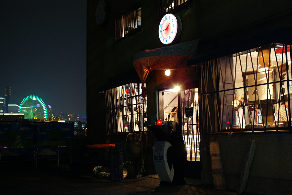海沿いの店