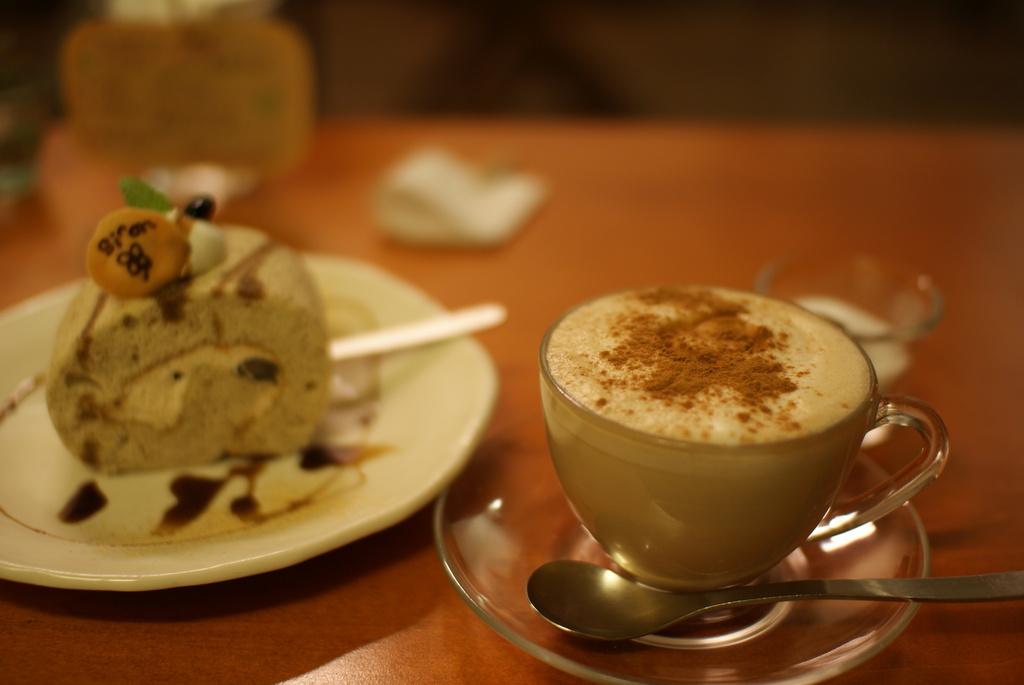 カフェ思隠（SION）