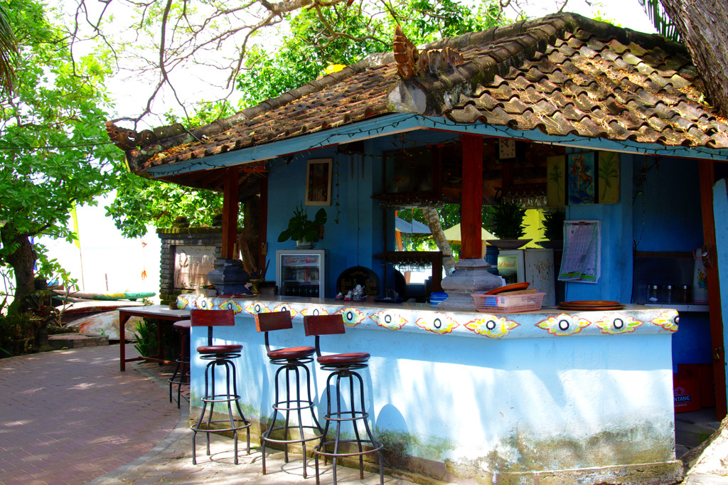 Beach Bar