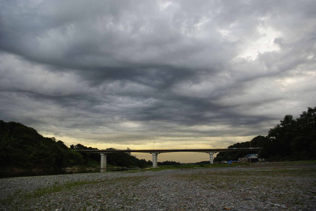 暗雲