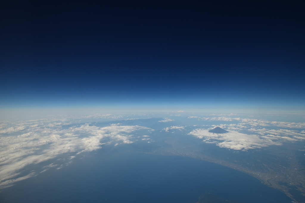 Earth lighit