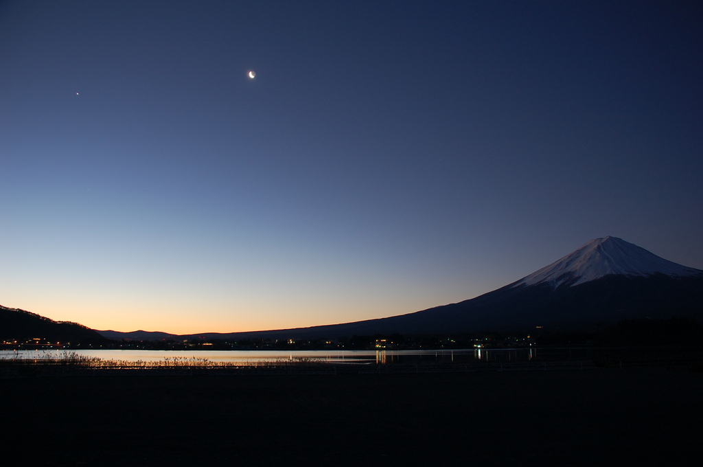 2008.1.04 富士山D40004