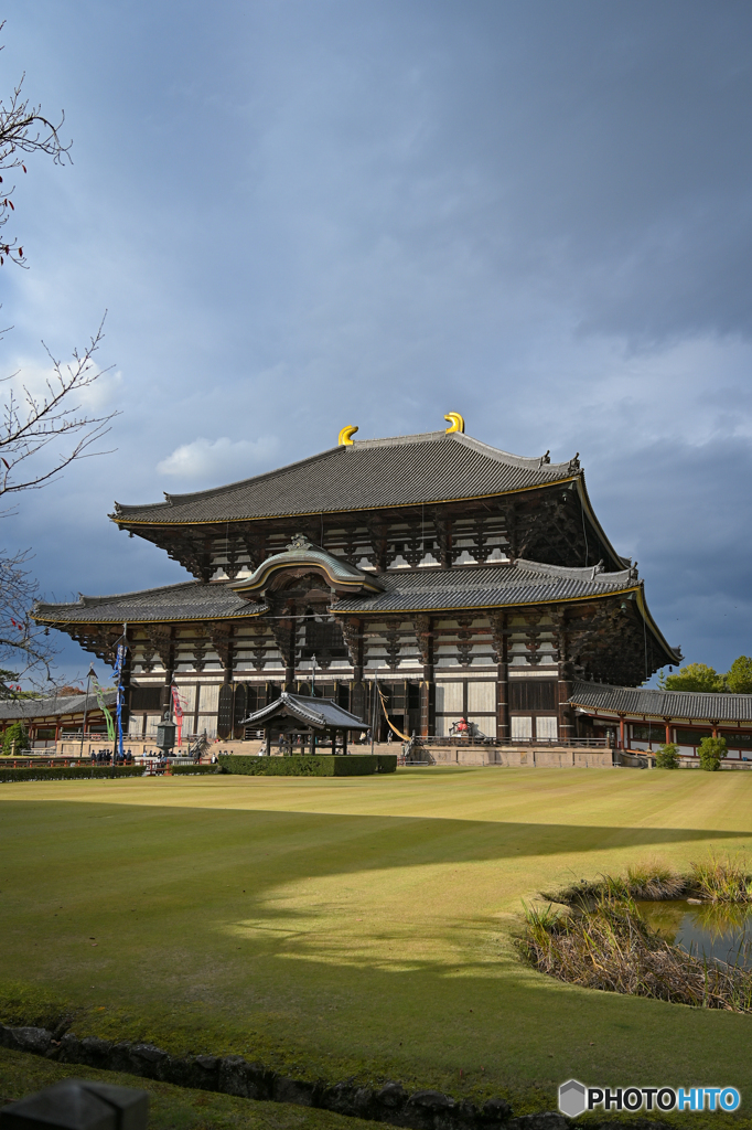 雨上がりの東大寺。