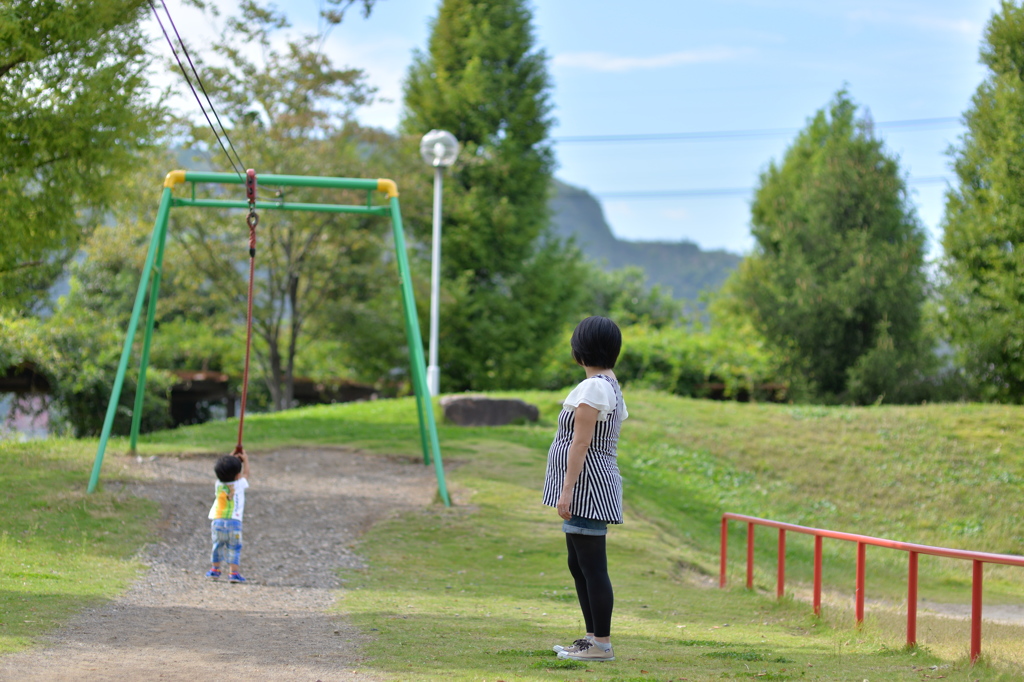 母と子。